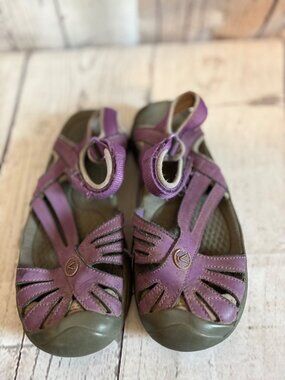 Keen Kids Purple Sandals Size 2